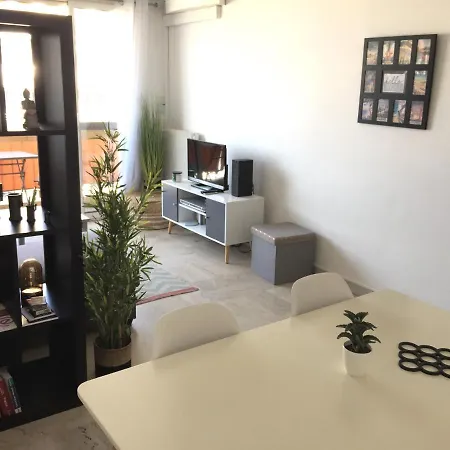 Apartment Chez Marie & Julien, 2 Pieces 44m2 *