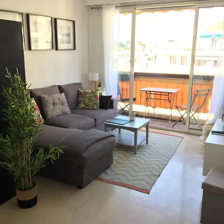 Chez Marie&julien, 2 Pièces 44m2, Parking Sous Conditions Appartamento Antibes