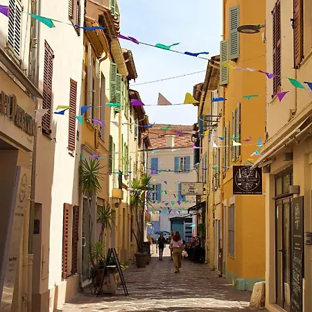 Chez Marie&julien, 2 Pièces 44m2, Parking Sous Conditions * Antibes